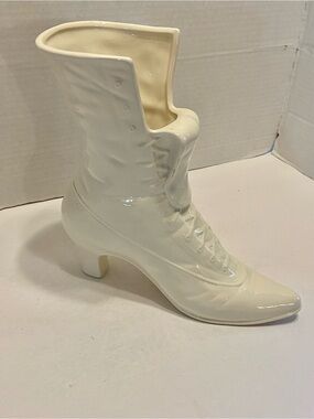 vintage white ceramic Victorian-style lace-up boot planter Charming Whimsical